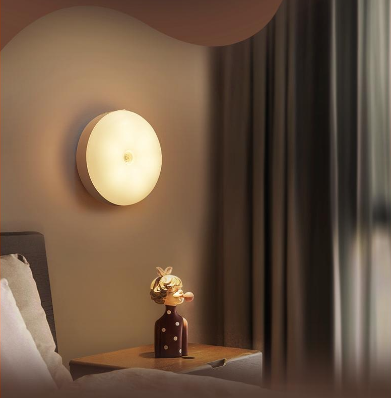 Motion Sensor LED Night Light, 86mm Diameter Smart Induction Lamp with USB Charging & Magnetic Mount, Long-Lasting Battery - Image 2