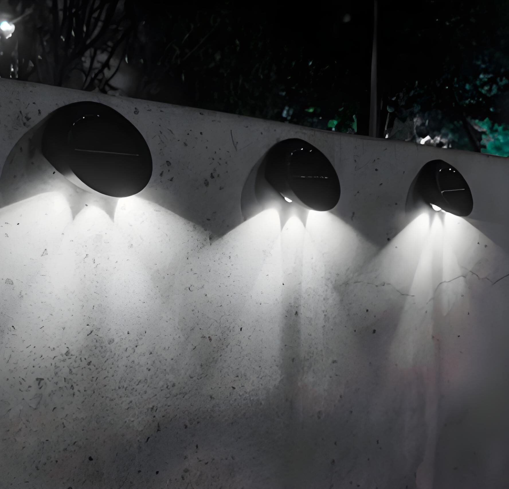 Solar Outdoor Wall Lights (4-Pack): IP44 Waterproof LED Sconces for Garden, Patio & Pathway Lighting（white light） - Image 5