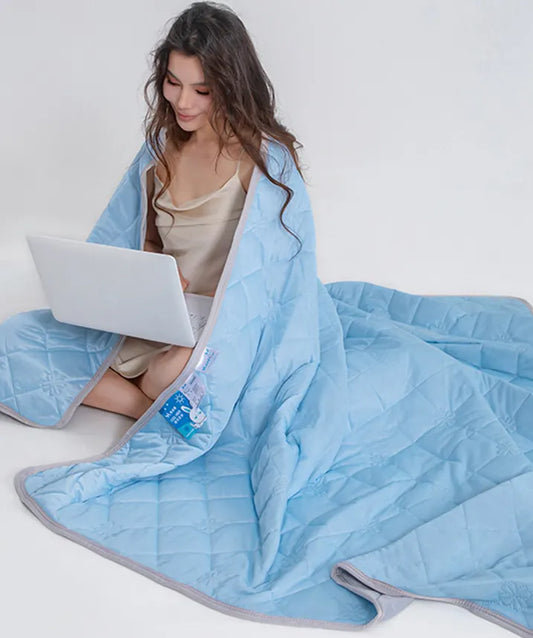 Christmas gifts for loved ones Aussie Summer Cooling Quilt – 4 Sizes, Breathable, Lightweight & Skin-Friendly for Refreshing Sleep All Season(apple green,100cm*150cm) - Image 7