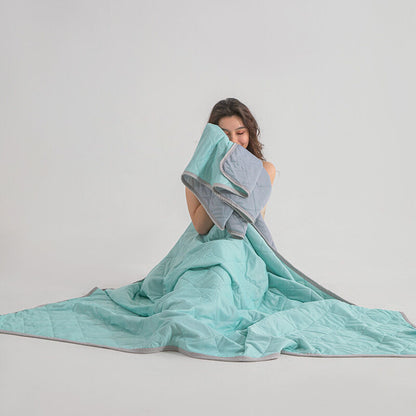 Christmas gifts for loved ones Aussie Summer Cooling Quilt – 4 Sizes, Breathable, Lightweight & Skin-Friendly for Refreshing Sleep All Season(light green,180cm*200cm)