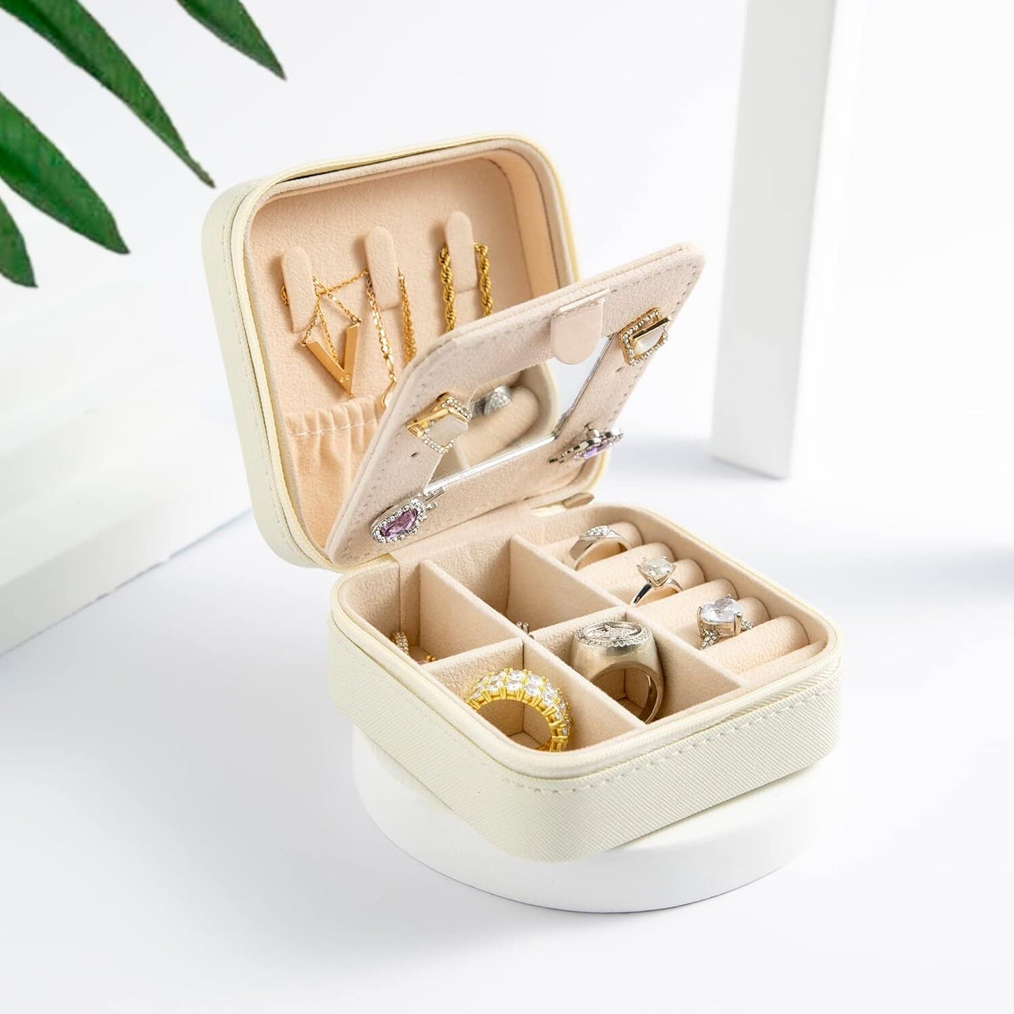 White Travel Jewelry Box with Mirror: Compact, Organised Storage for Rings, Necklaces & Earrings, Ideal for Aussies - Image 6