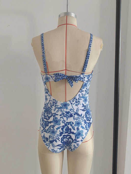 Elegant Chinese-Inspired Printed Bathing Suit With Eye-catching Blue And White Motif Size L - Image 6