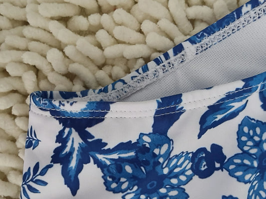 Elegant Chinese-Inspired Printed Bathing Suit With Eye-catching Blue And White Motif Size XL - Image 7