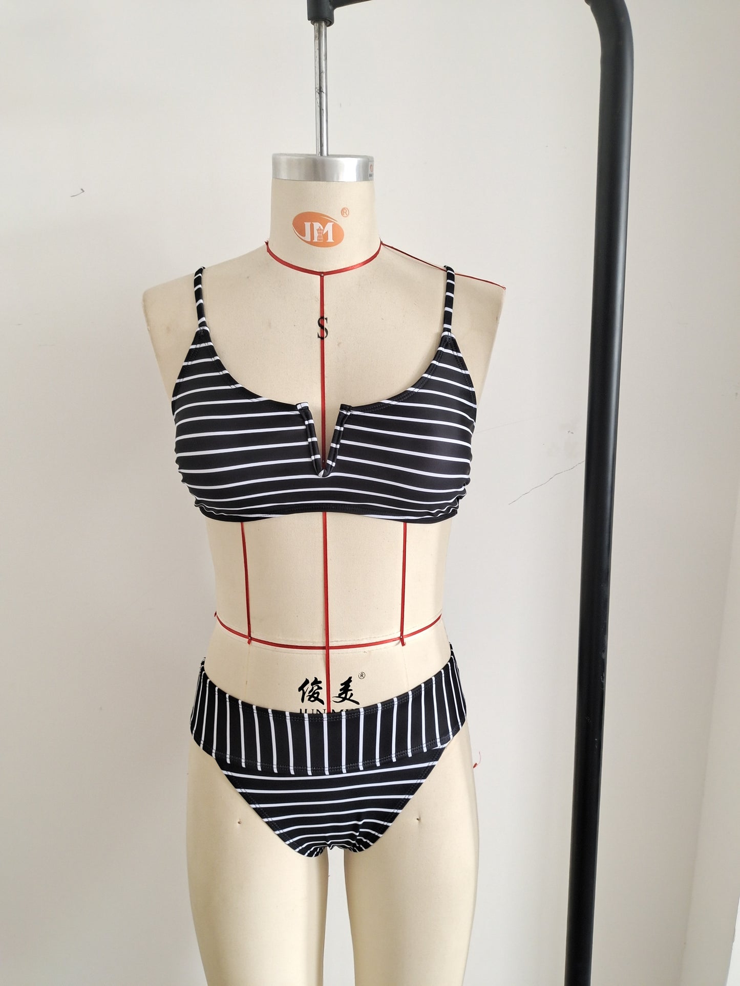 Women Striped Striped Print Bikini Deep-V Neck Women's Swimwear Beachwear Size L - Image 4