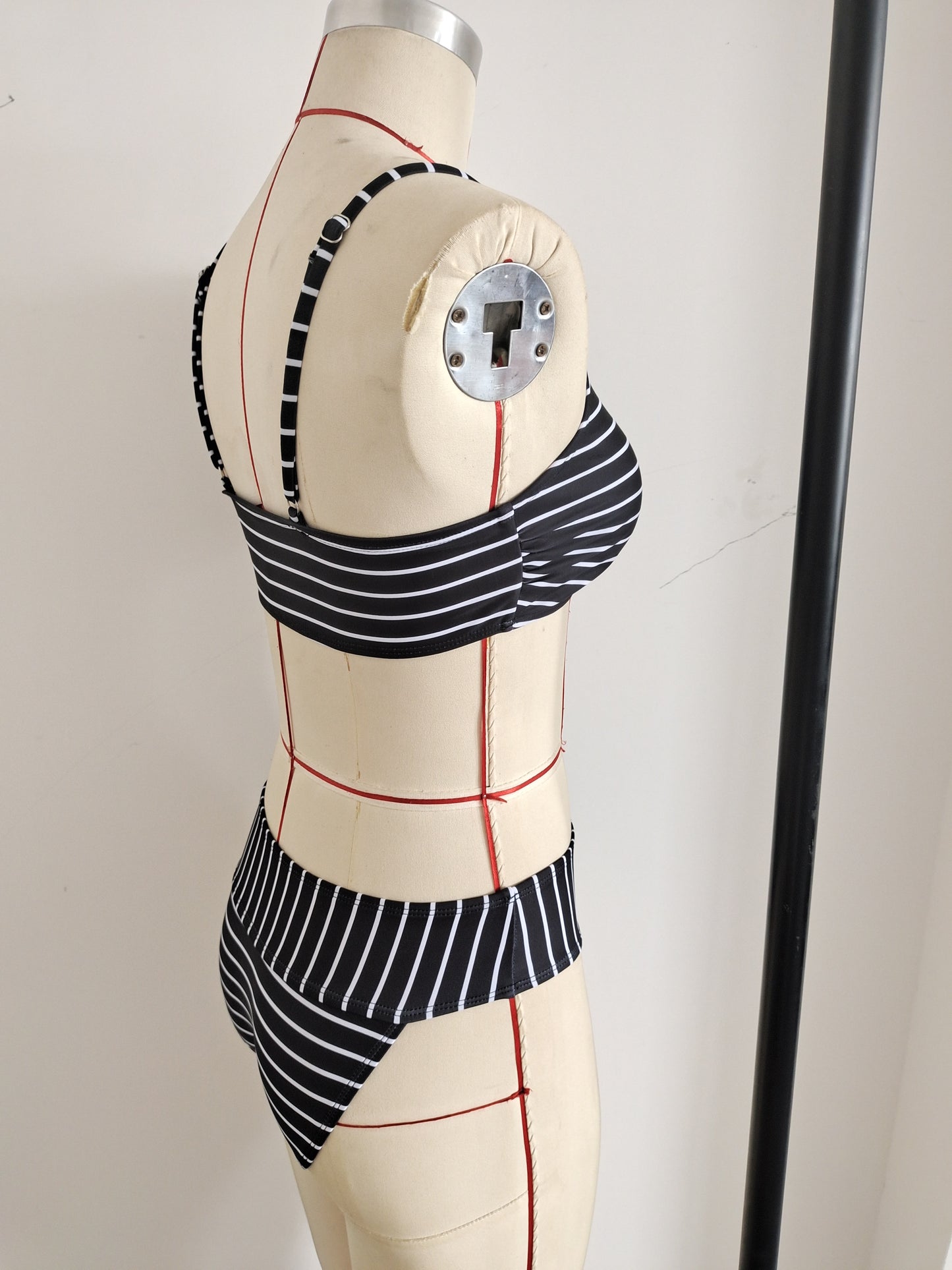 Women Striped Striped Print Bikini Deep-V Neck Women's Swimwear Beachwear Size S - Image 6