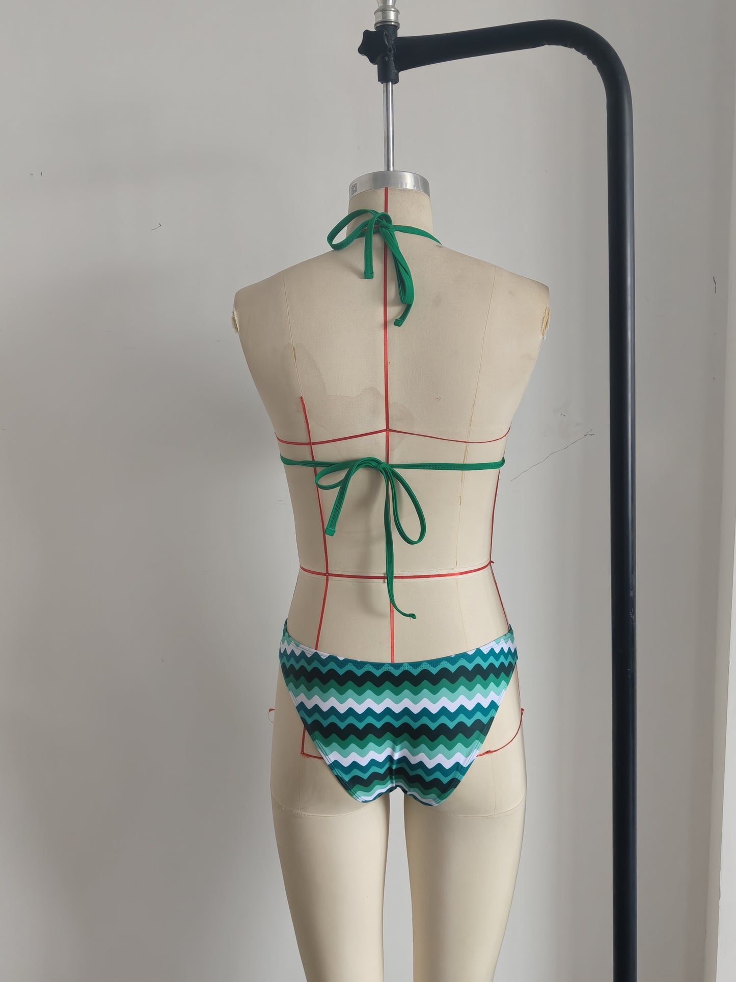 Lake Blue Halter Neck Swimwear with Wave Pattern for Women Size S - Image 6