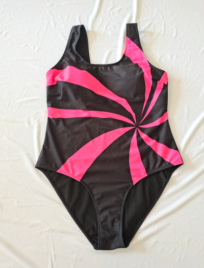 Minimalist Eye-Catching Contemporary Fit Plus-Size One-Piece Swimsuit Size 2XL - Image 3