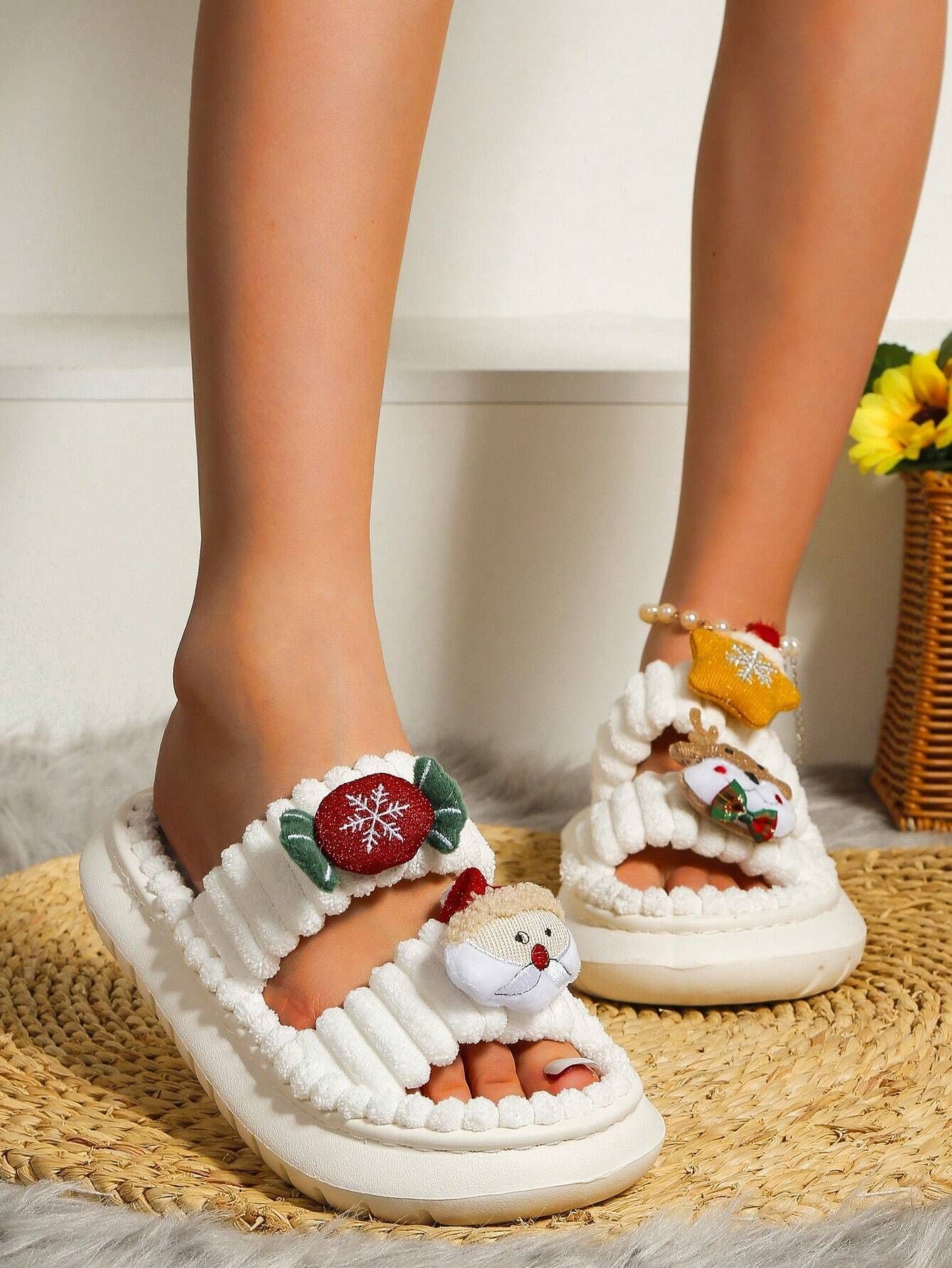 hristmas Cartoon Plush Slippers, Unisex Lightweight Thick-Soled Anti-Slip Fuzzy Slippers for Couples & Family(white-37-38) - Image 2