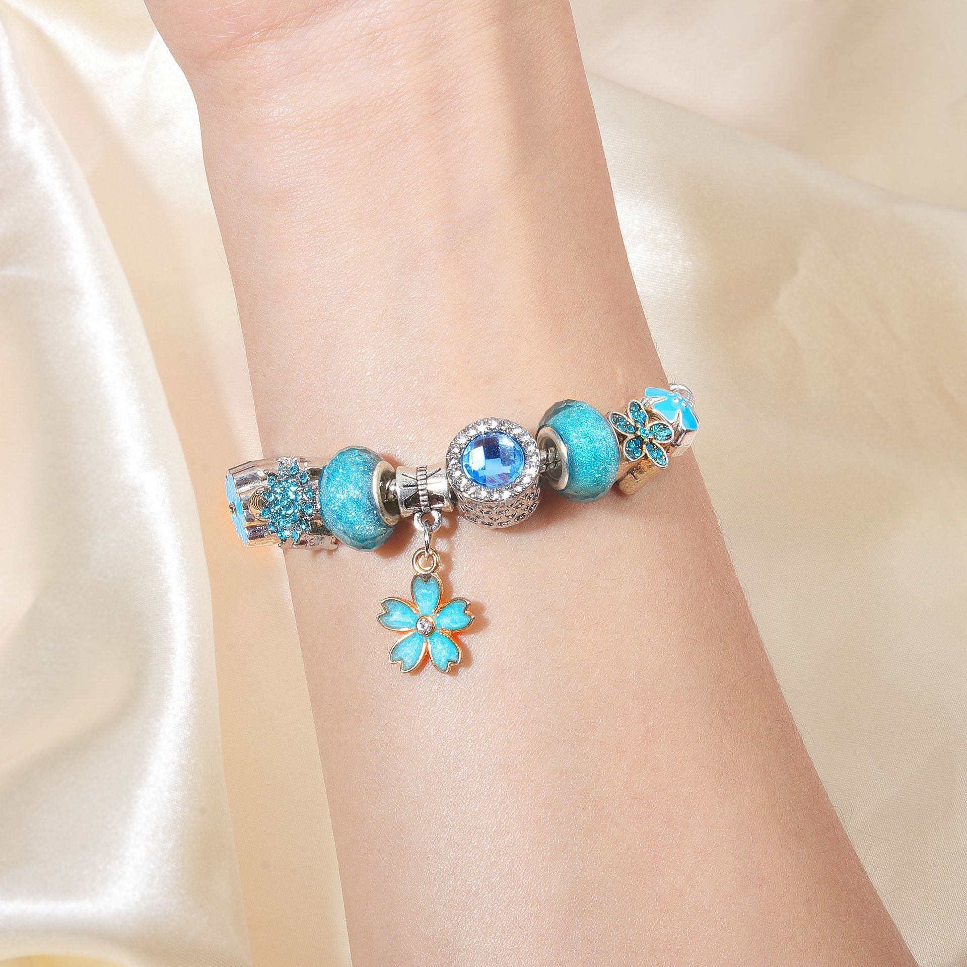 Blue Magnolia Alloy Bracelet with Rhinestones & Glaze Beads(19cm) - Image 2