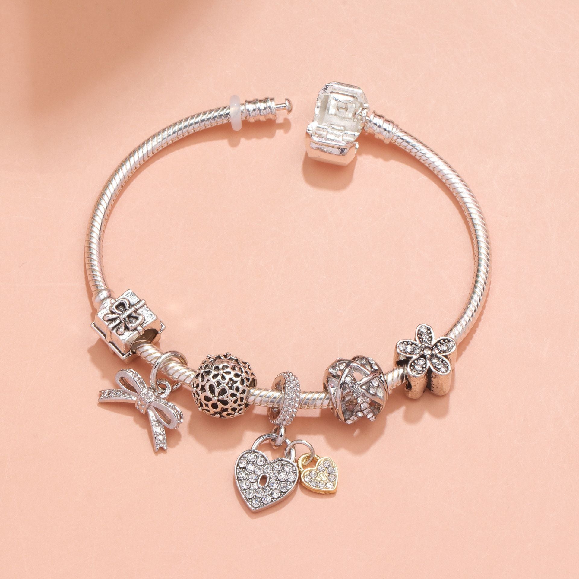 Hollow Out Crystal Flower Heart Bow Charm Bracelet(silver-toned,17cm) - Image 2