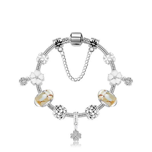Clover Pendant Bracelet: Alloy, Zircon & Resin with Bright, Sweet Style(19cm)