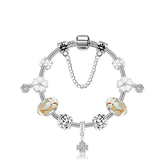 Clover Pendant Bracelet: Alloy, Zircon & Resin with Bright, Sweet Style(21cm)
