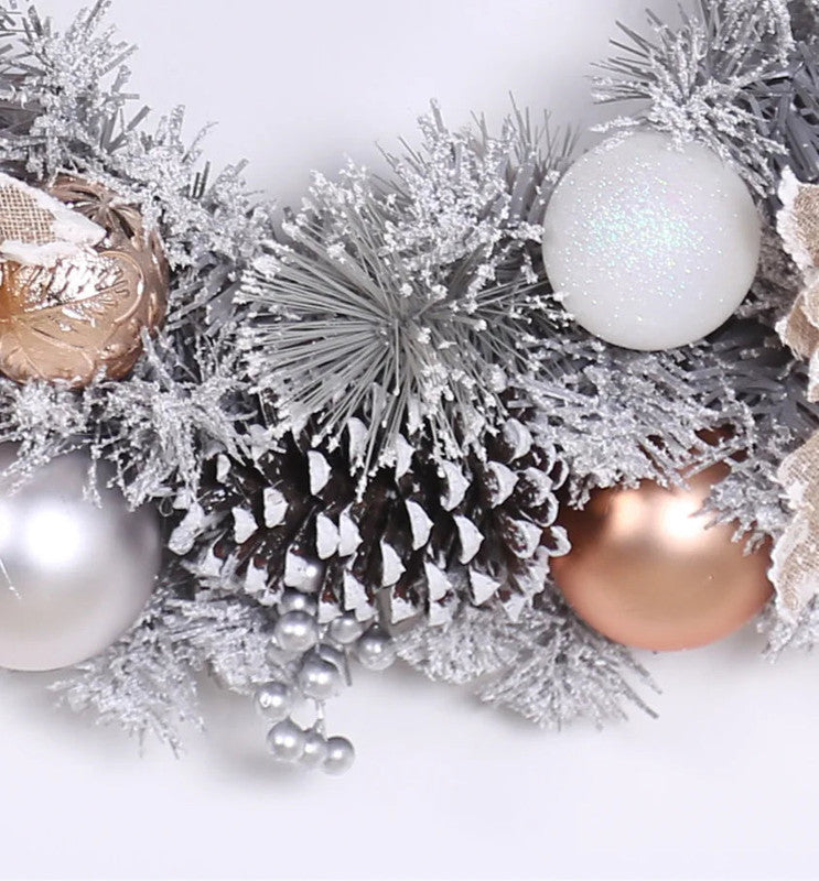 Pine Cone Christmas Wreath Home Decoration - Image 4