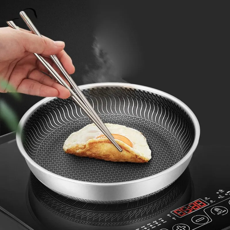 Tri-Ply 316 Frying Pan 32cm Double-Sided - Image 3