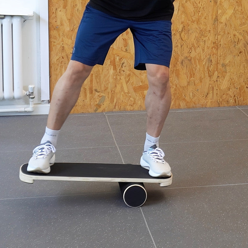 Wooden Surf Balance Board for Core Training - Image 3