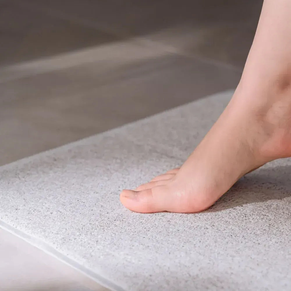 Aumerage Non-Slip Loofah Shower & Bathtub Mat, Safe Quick-Drying Bathroom Floor Mat, 75x44 cm - Image 2