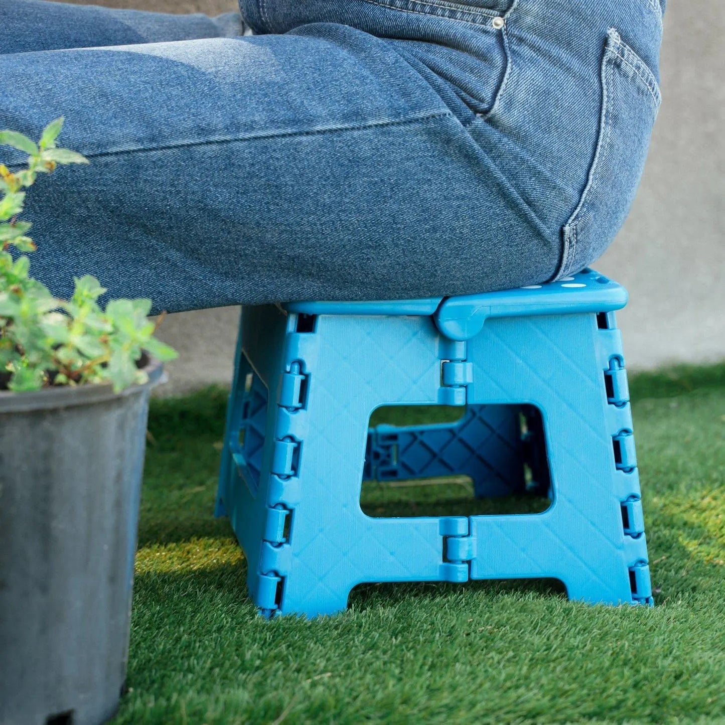 Plastic Folding Stool Portable Chair Outdoor Camping Blue - Image 3