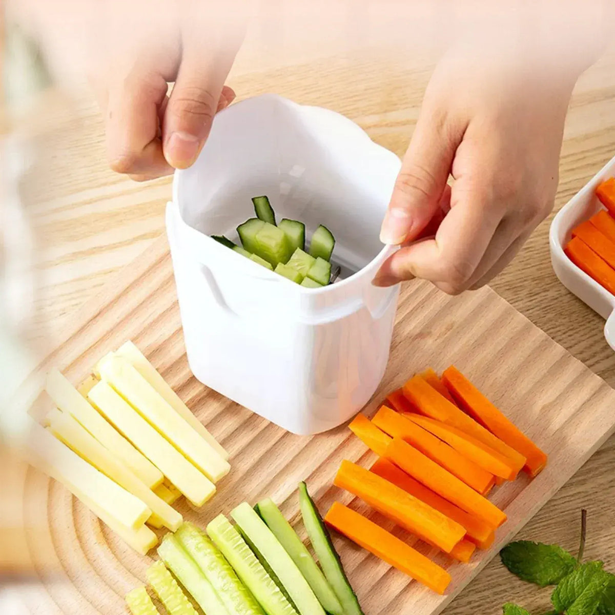 Manual Potato Fries Cutter 10x8x18cm Stainless Steel Vegetable Slicer Easy Press Dishwasher Safe Kitchen Chopper - Image 3