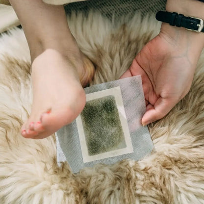 42 Pcs Detox Foot Pads, 100% Natural Herbal Foot Patches, Cleansing & Relaxing Foot Care Pads for Overnight Use - Image 6