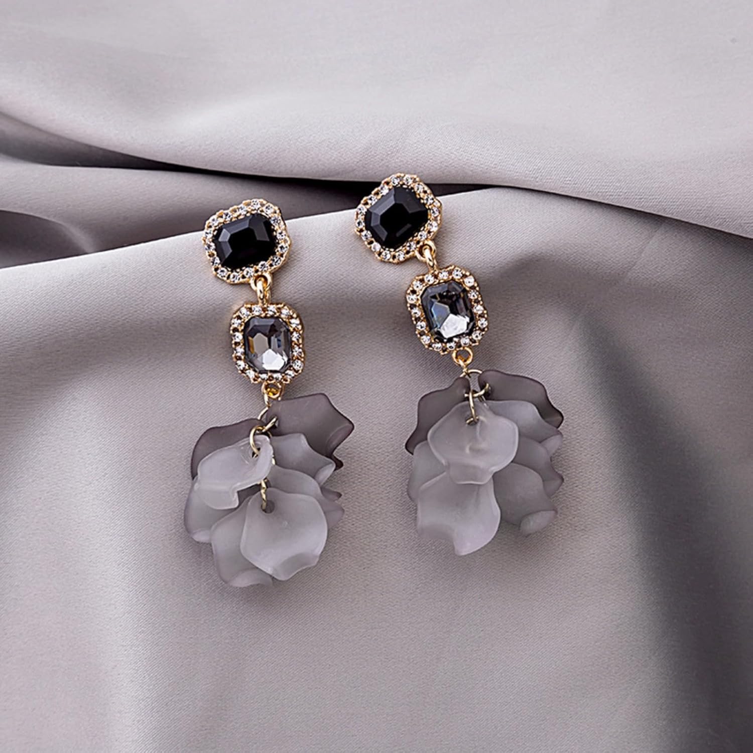 Vintage Acrylic Black Rose Petal Earrings for Women,Dangle Exaggerated Flower Earrings Statement Floral Tassel Earrings Valentine's Day Gift - Image 3