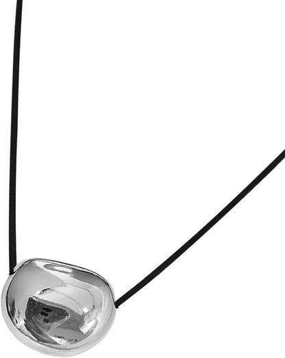 Oval Bead Clavicle Chain Fashionable Geometric Pendant Necklace - Image 4