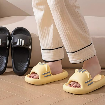 Women’s Slides Cute Bathroom Slippers Non-Slip Cartoon Cat Shaped Indoor Outdoor Summer Slippers（black，36-37） - Image 5