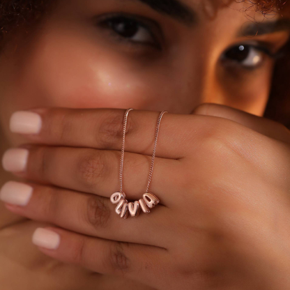 Custom letter necklace with a complete set of letter beads from A to Z, 10mm heart pendant, three colors available, chain accessory included - Rose Gold - Image 4