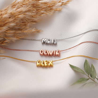 Custom letter necklace with a complete set of letter beads from A to Z, 10mm heart pendant, three colors available, chain accessory included - Silver - Image 2