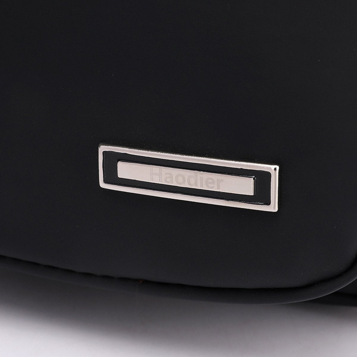 Fanny pack - Shoulder bag - With USB charging port - Men's - Chest bag - Anti-theft - Black - Image 4