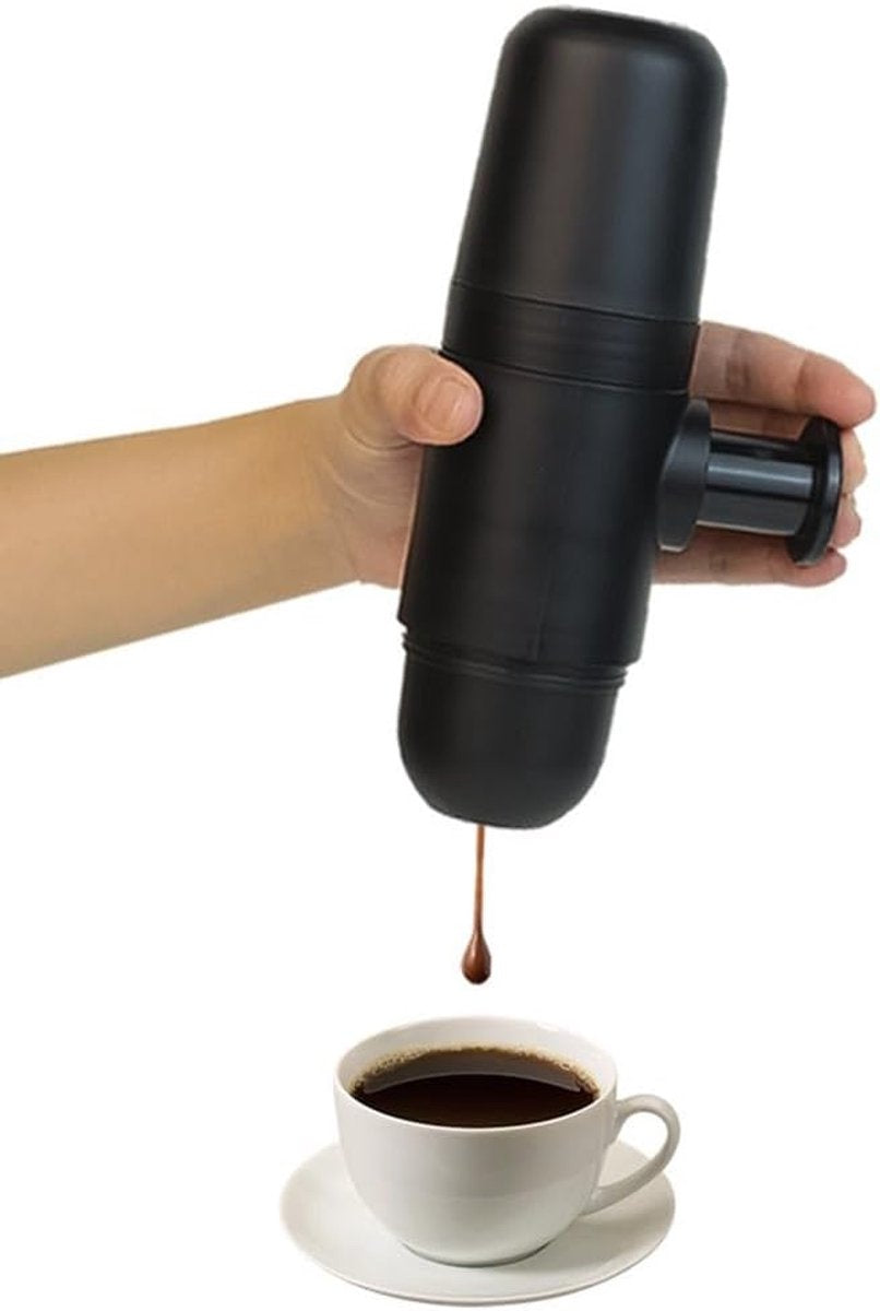 Portable manual coffee maker for travel – ideal for outdoor camping - Image 9