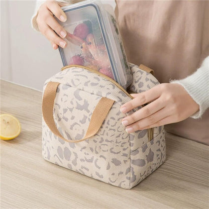 Children's Lunch Bag - Reusable Lunch Bag - Lunch Bag - Lunch Bag for Boys and Girls - Mini Insulated Bag 6L - Small Insulated Picnic Bag - For Work, School, Picnics and Travel (Beige) - Image 4