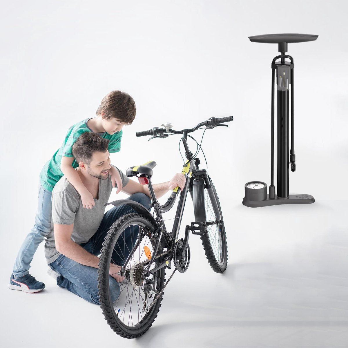 Bicycle pump - Bicycle pump with pressure gauge - Double valve head - Schrader and French valves - Foot pump - Practical for baby on the go or for travel - Black - Image 4