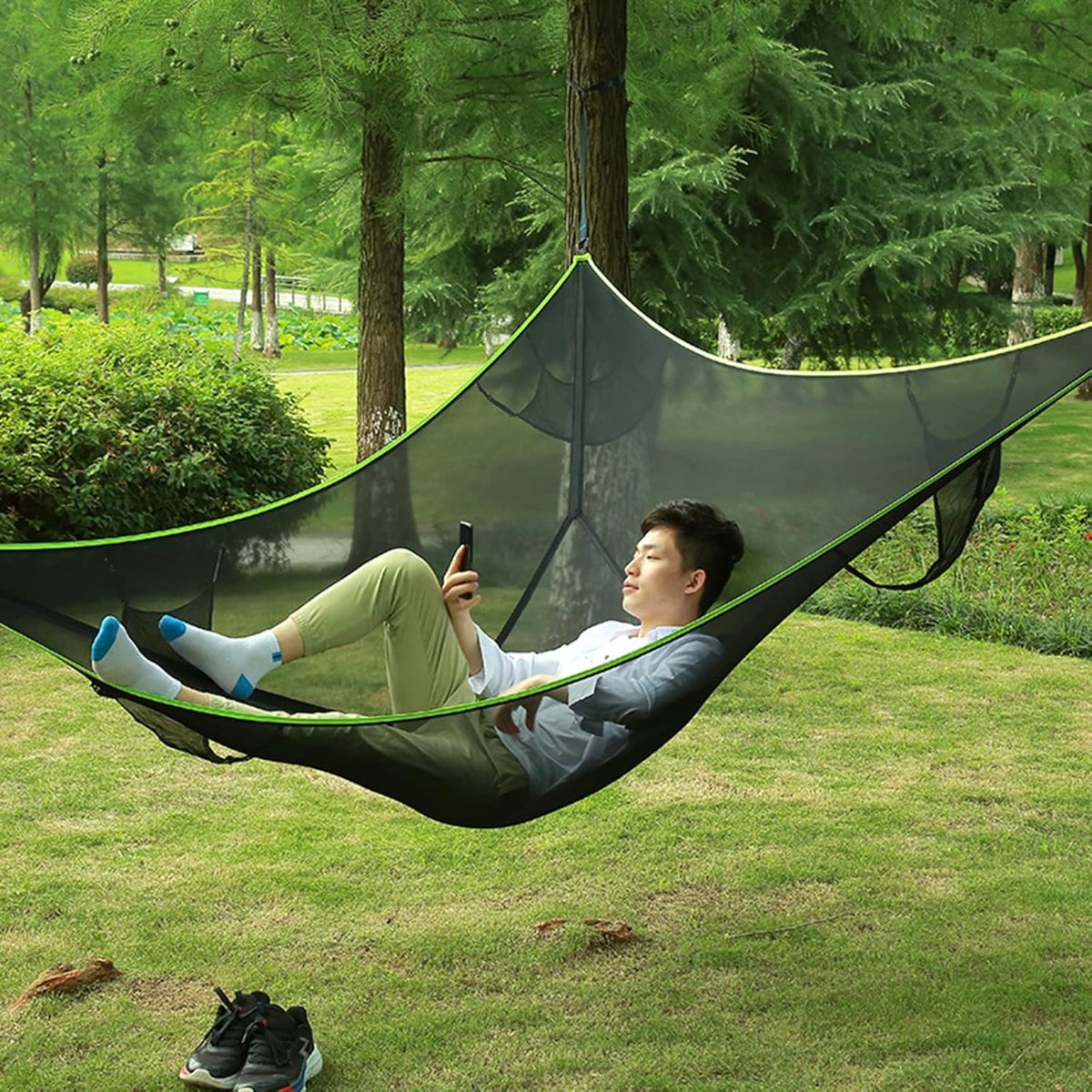 Portable triangular hammock for multiple people, outdoor camping aerial hammock, 3-point design for 2-3 people for travel, garden, camping, black, 400 x 400 x 400 cm - Image 5