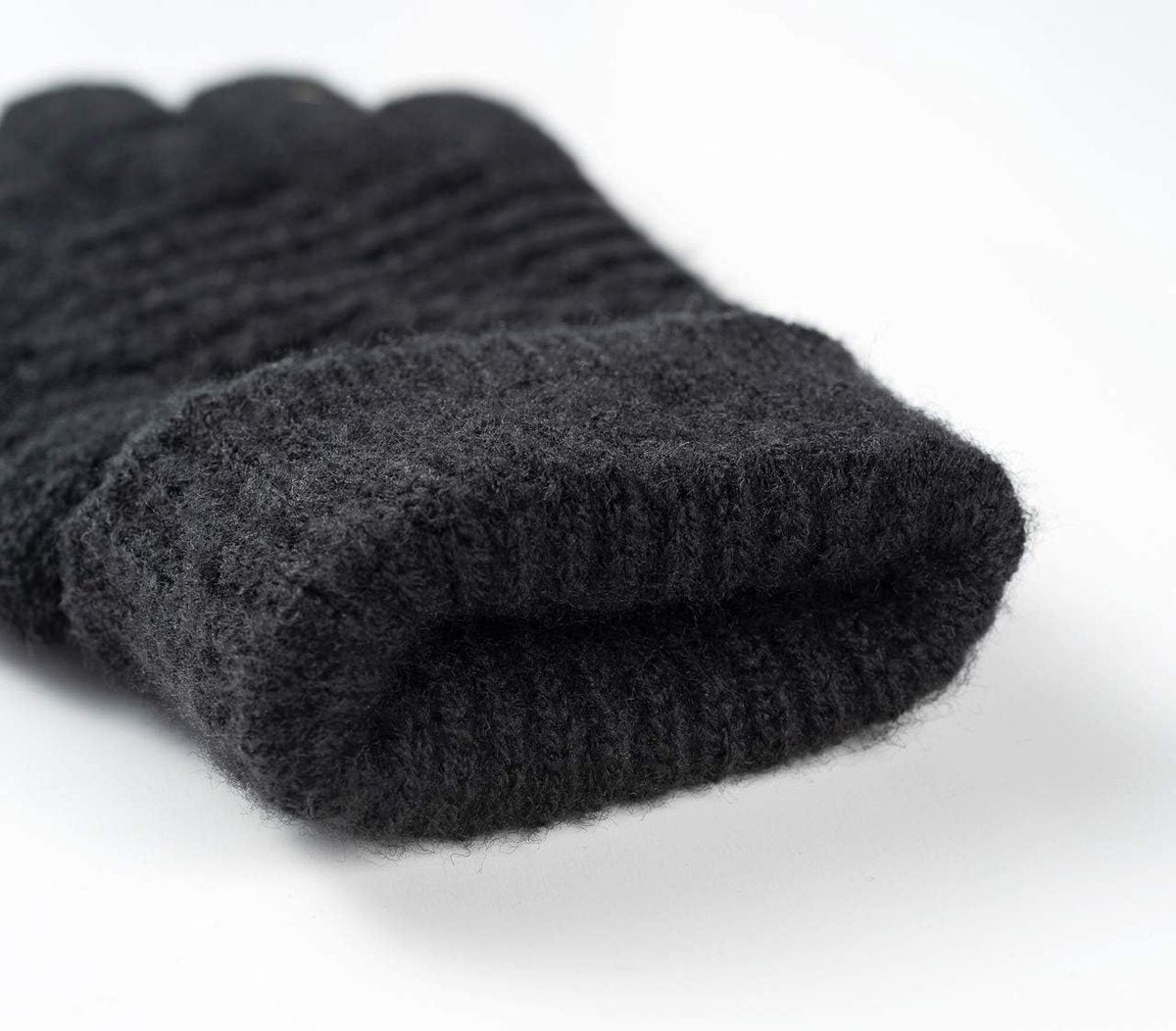 Gloves - Winter Gloves - Outdoor Gloves - Men's Winter Gloves - Warm Winter Gloves for Touchscreen Use - Super Soft and Non-Slip - For Sports, Cycling, Motorcycling - Men's and Women's - Image 2
