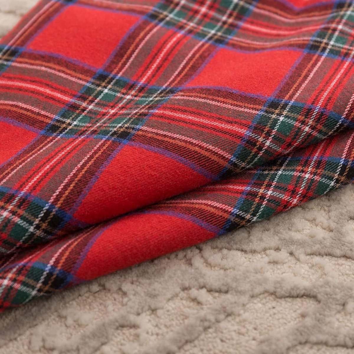 Decorative Pillowcases - Tartan Cushion Covers - 45 x 45 cm (18 x 18 inches) - Set of 2 - Invisible Zipper - Perfect for Sofa, Bedroom, Living Room, Christmas, Holiday Decorations - Image 2