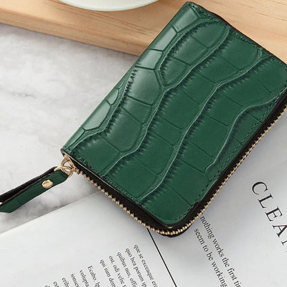 Luxury Card Holder with Crocodile Leather Pattern | Credit Card Holder | With Cash Compartment | Card Holder | Wallet | PU Leather | Purse | Green - Image 4