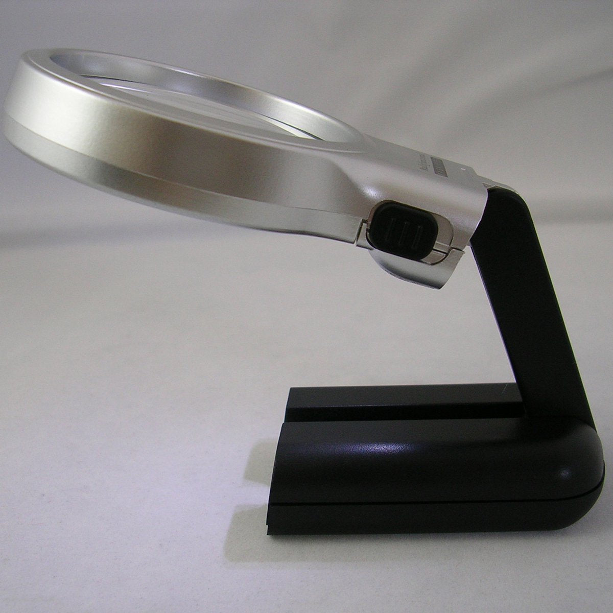 Foldable Magnifying Glass With 2x LED Lighting | Handheld Magnifying Glass | Magnifying Glass | Reading Magnifying Glass | Insect Magnifying Glass | Hobby Magnifying Glass - Image 3