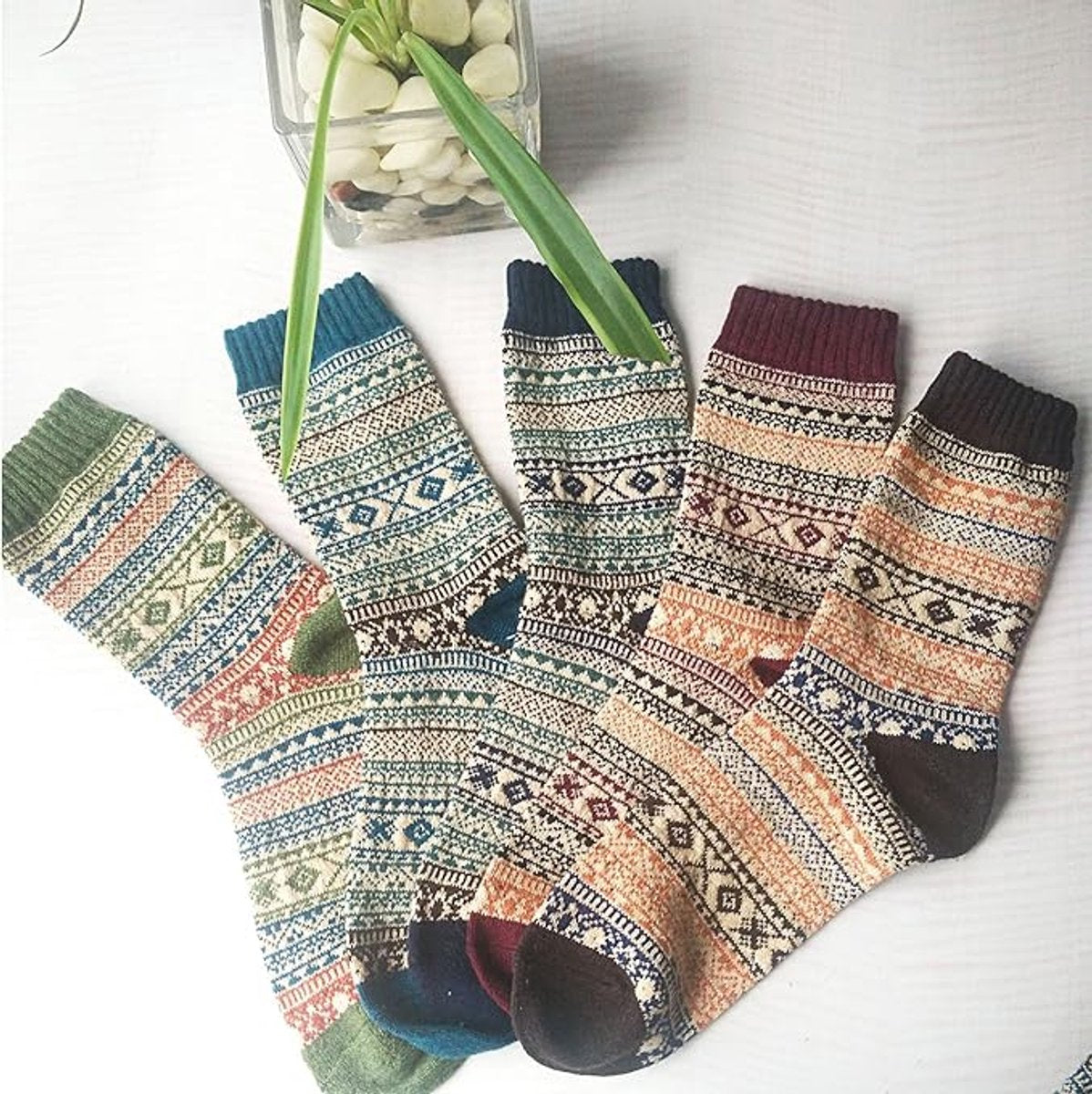 house socks-Warm winter socks for women - 5-pack - Retro design - Women's socks - Lounge socks - Socks - Warm women's socks - Premium pure cotton socks in regular size - One Size Fits All - Birthday - Mother's Day - Women's gift - Extra thick and warm - Image 2