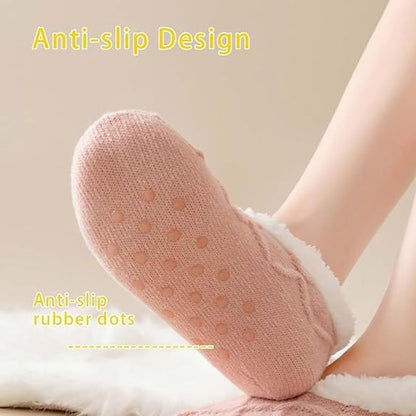 Women's Slipper Socks - Winter Warmth - Fluffy Sherpa lining - Ultra-comfortable for bare feet - One size (Washable) - Image 2