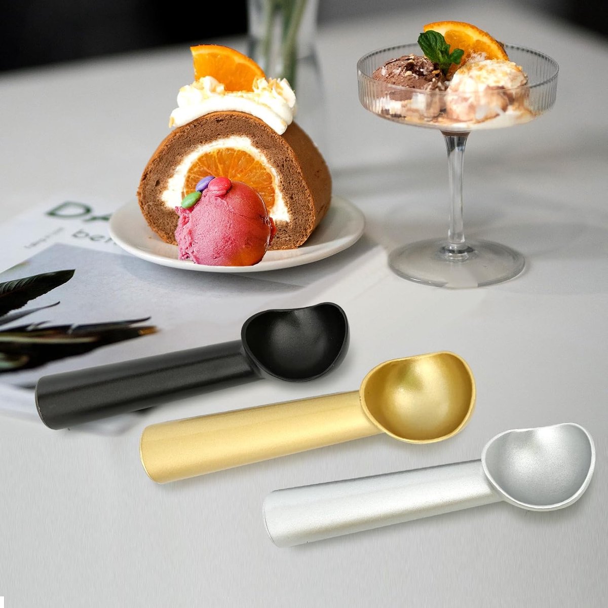 Ice Cream Scoop-Ice Cream Spoon - 17.8 cm - Kitchen Utensils-Frost-Resistant - Aluminum - Sturdy and durable - Easy to clean - Suitable for Italian ice cream, cookie dough, sorbet, almond ice cream (Black) - Image 4