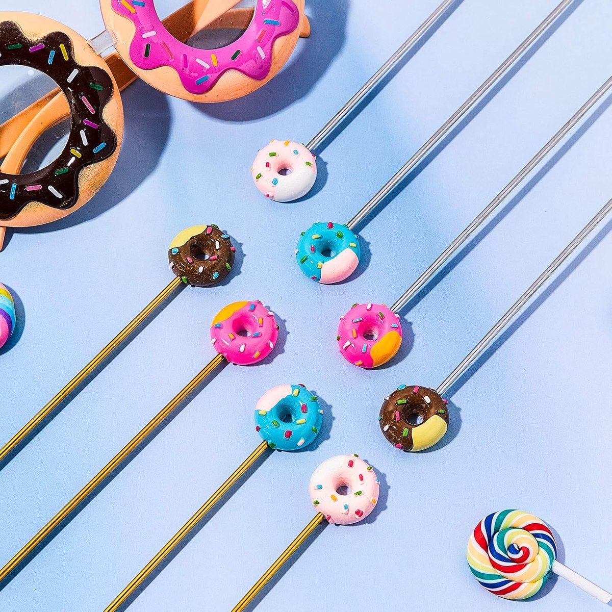 8 stainless steel stirrers - Donut cartoon design - Reusable stirrers for coffee and drinks - 7.5-inch long stirrers - Long-stem cocktail picks - Perfect as a donut gift and party decoration - 4 gold and 4 silver pieces - Image 5
