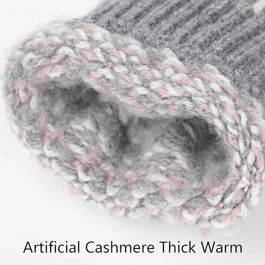 Women's winter gloves - Snowflake print Warm touchscreen gloves - Unisex - Reusable - Image 2