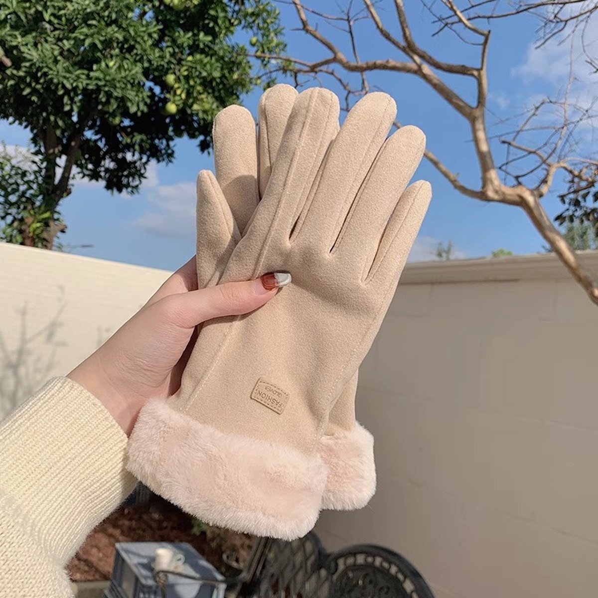 Winter Gloves - Touchscreen Winter Gloves - Winter Gloves - Warm - Women's - Windproof - Winter Gloves - One Size - For Cycling, Motorcycle, Scooter, Sports and Walking - Image 3