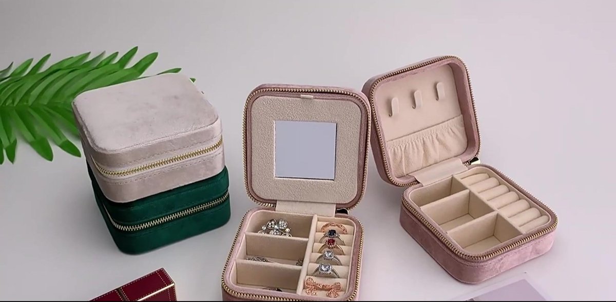 Mini Jewelry Box - Luxury Jewelry Box - With Mirror - Jewelry Box - Flannel - Jewelry Holder - Jewelry Storage Box - Bijouterie Box - Zipper - Travel - Traveling - Women/Girls - Green - Gift For Her - Soft Protection - Image 2