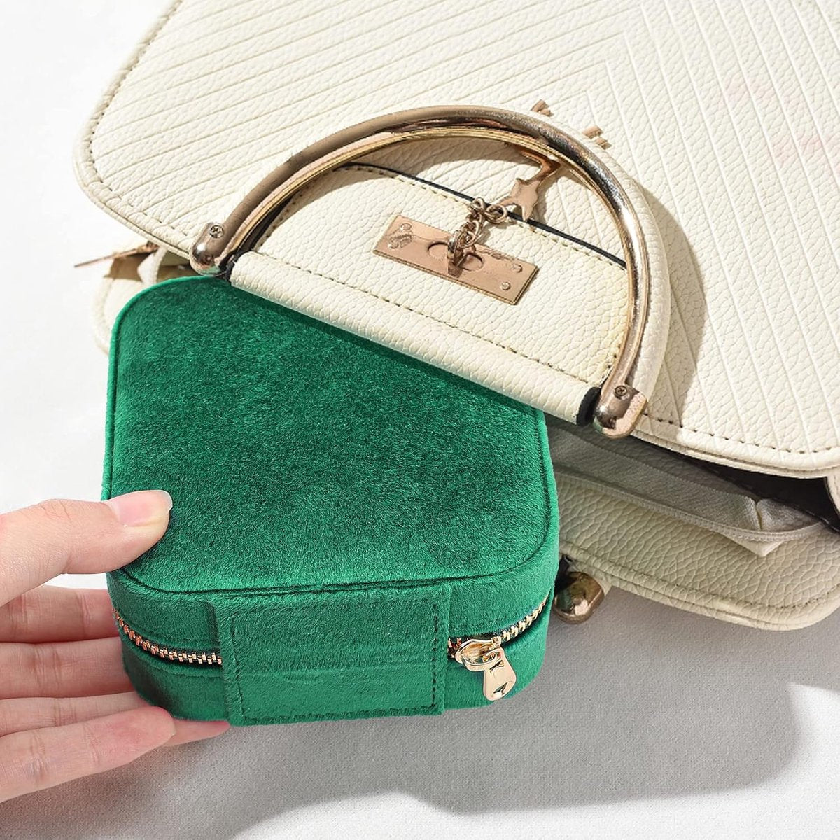 Mini Jewelry Box - Luxury Jewelry Box - With Mirror - Jewelry Box - Flannel - Jewelry Holder - Jewelry Storage Box - Bijouterie Box - Zipper - Travel - Traveling - Women/Girls - Green - Gift For Her - Soft Protection - Image 3