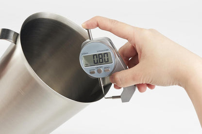 Measuring Cup with Pouring Spout - Measuring Cups with Scale - 2 Liters - Small Measuring Cups - Measuring Cups - Measuring Beaker - Cups - Measuring Jug - Measuring Cup - 304 Stainless Steel - 14.5 x 17 x 14.5 Cm (L x W x H) - Silver - For Precise Weighi - Image 4