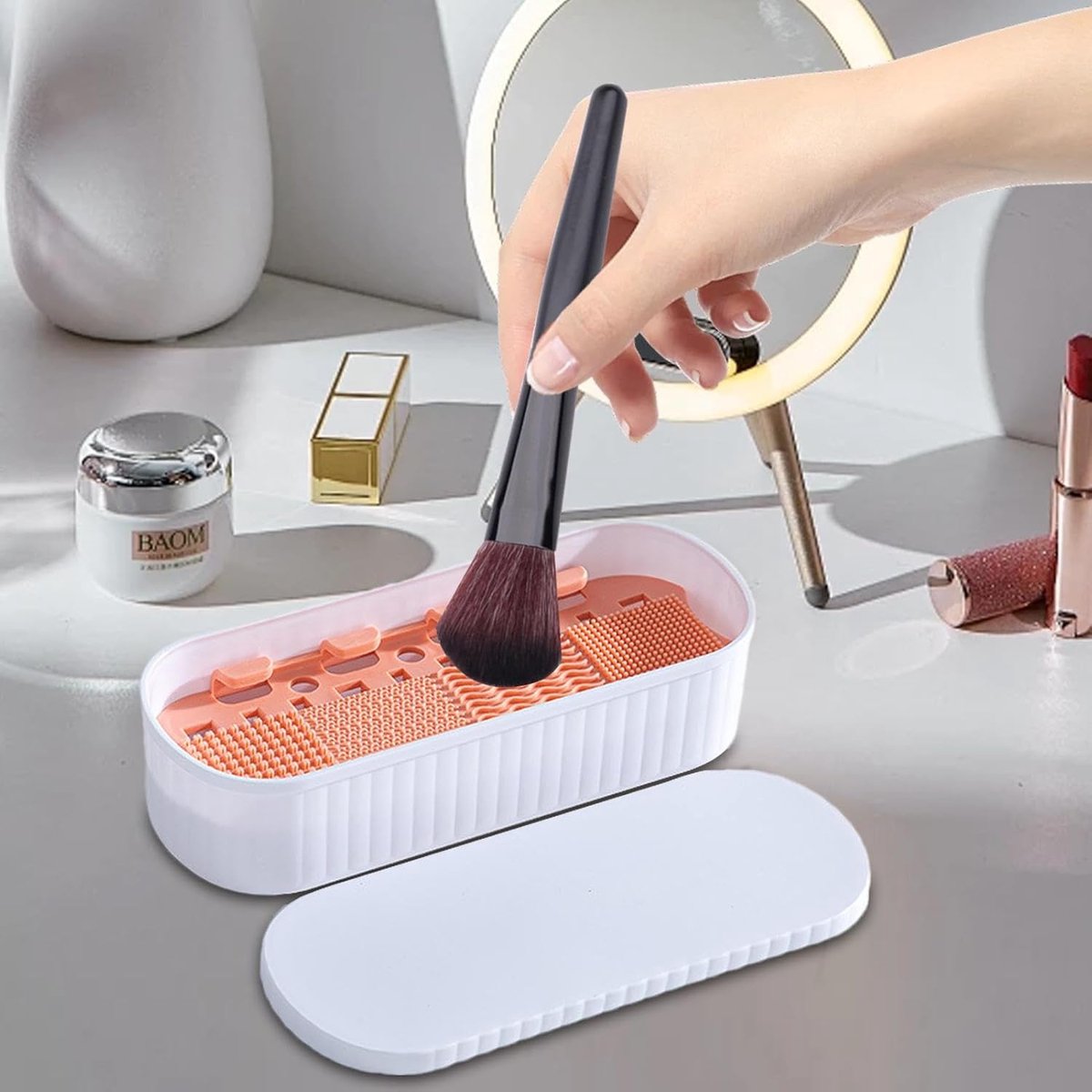 Brush Cleansing - Make-Up Brush Cleaner - Make-Up Brush Cleaner - Cleaner Tools - Cleaning Mat - Dryer - Silicone - Portable Washing Tool - For Cleaning Make-Up Brushes - Also Suitable For Make-Up Sponges - Women - White - Image 2
