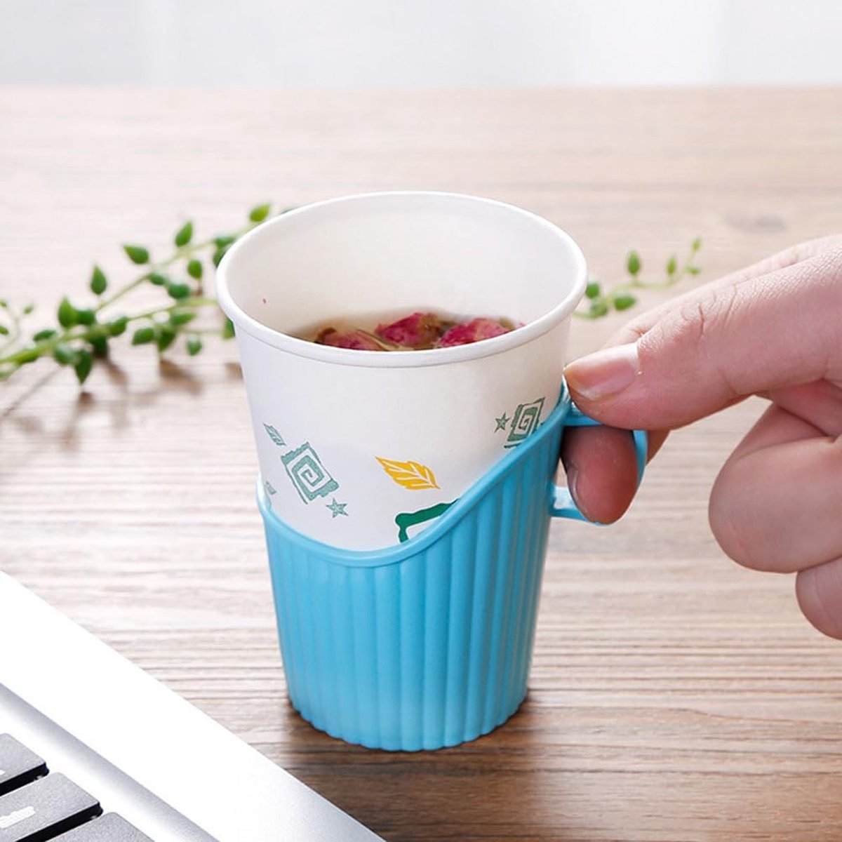 Cup Holders - 20 Pieces - Cup Holder - Burn Resistant - Heat Resistant Cup Cover Holder - Plastic - Stackable - Festival - Camping - Suitable for Disposable Cups - Multifunctional - Plastic - For Office/Home/Gym/Bathroom Use - Image 2