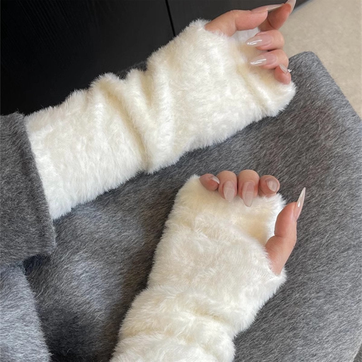 Gloves - Half Fingerless Gloves - Fingerless Gloves for Women - Hand Warmers - Wrist Warmers - Winter Gloves for Running, Cycling and Outdoors - One Size/27.5x8 Cm - White - 1 Pair - Image 3