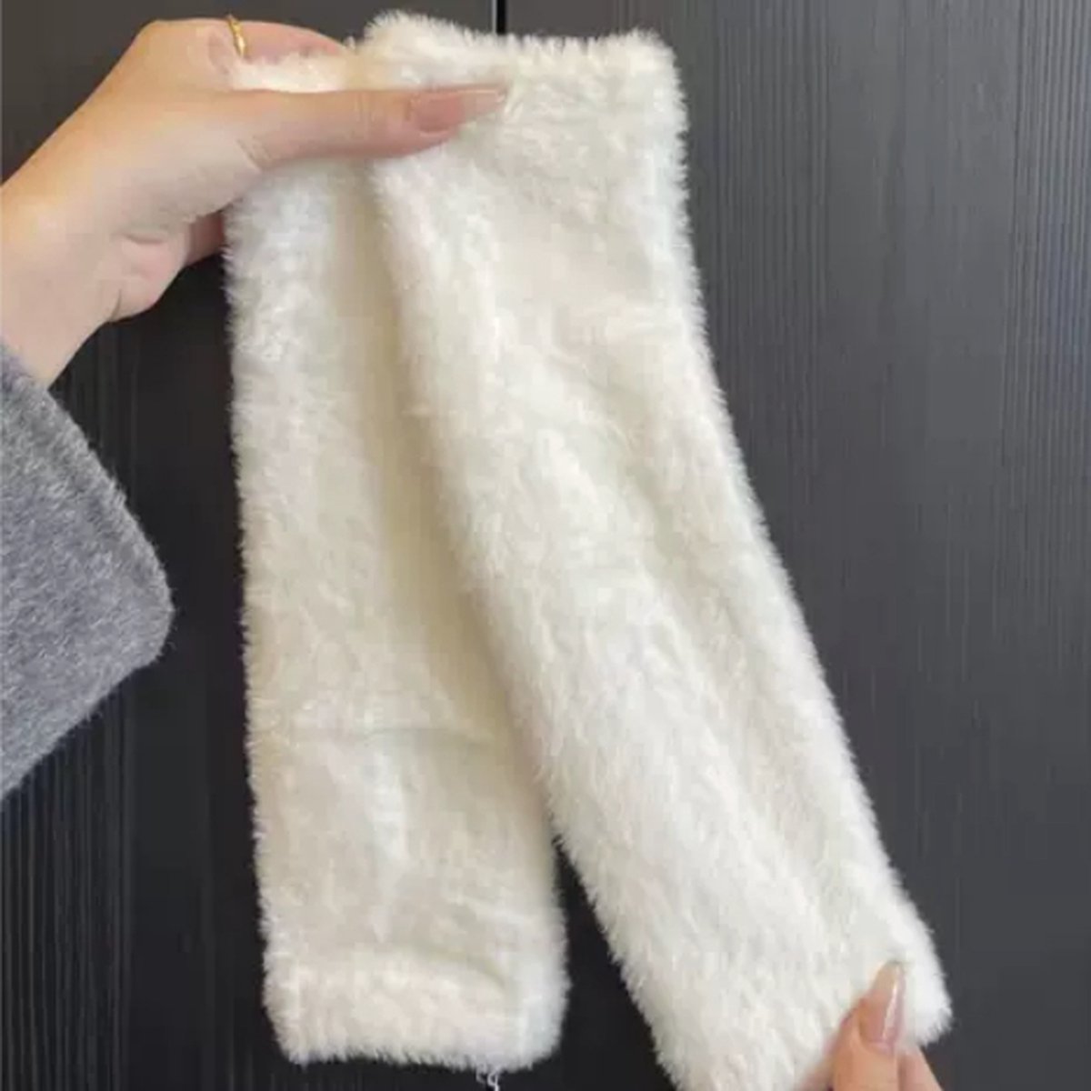 Gloves - Half Fingerless Gloves - Fingerless Gloves for Women - Hand Warmers - Wrist Warmers - Winter Gloves for Running, Cycling and Outdoors - One Size/27.5x8 Cm - White - 1 Pair - Image 4